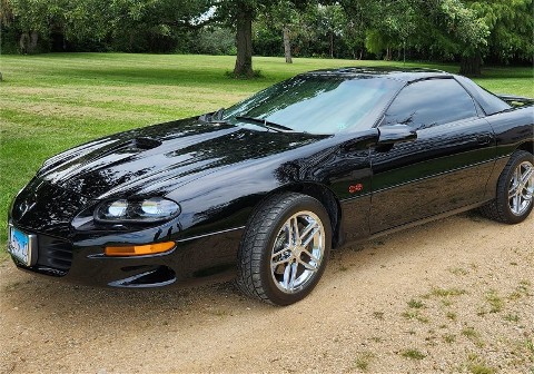 Joe - 2000 Camaro SS