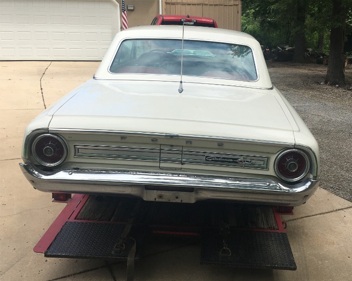 Clyde's 1964 Galaxie 500 XL
