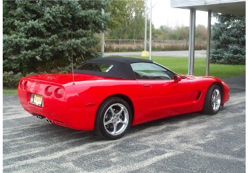 Sue - 2001 Corvette convertible