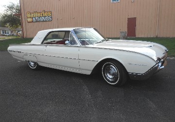 1962 Thunderbird