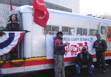 Chicagoland Toys for Tots Parade 2013