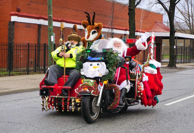 2018 Toys for Tots parade in Chicago